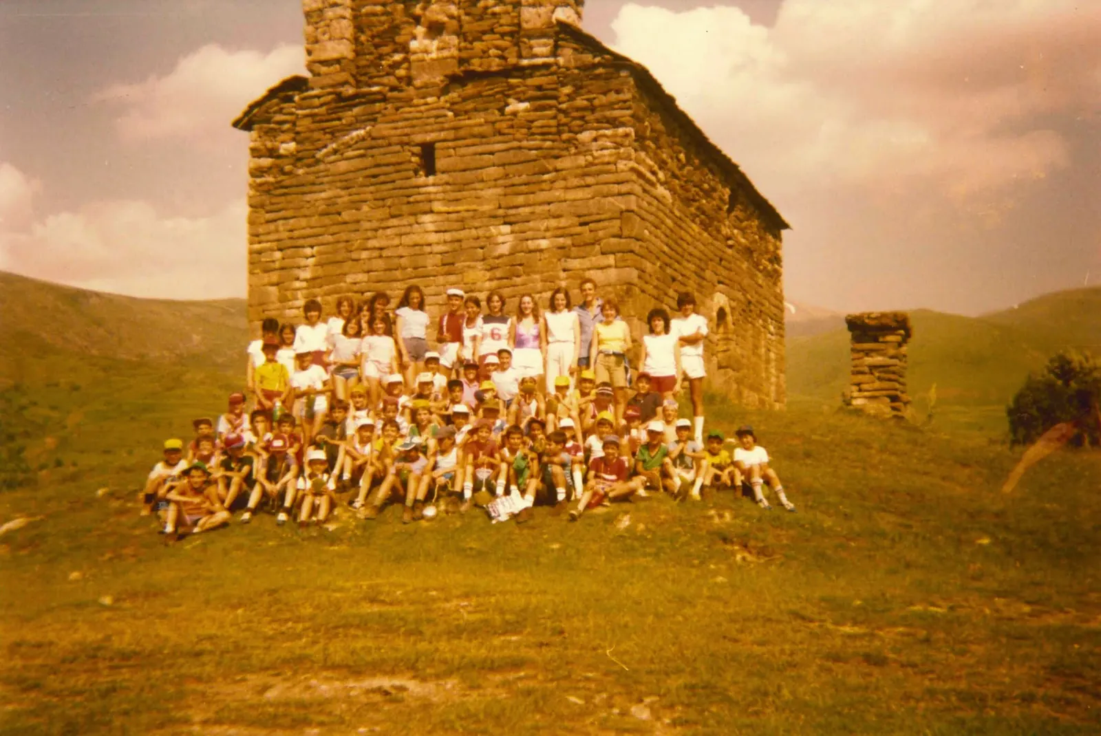 Colònies 1983 — Casa Llavasa · Durro